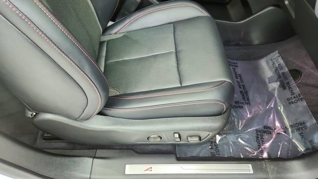 Used 2024 Acura ZDX A-Spec image 23