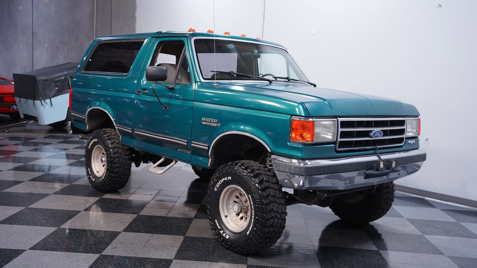 Used 1989 Ford Bronco image 13