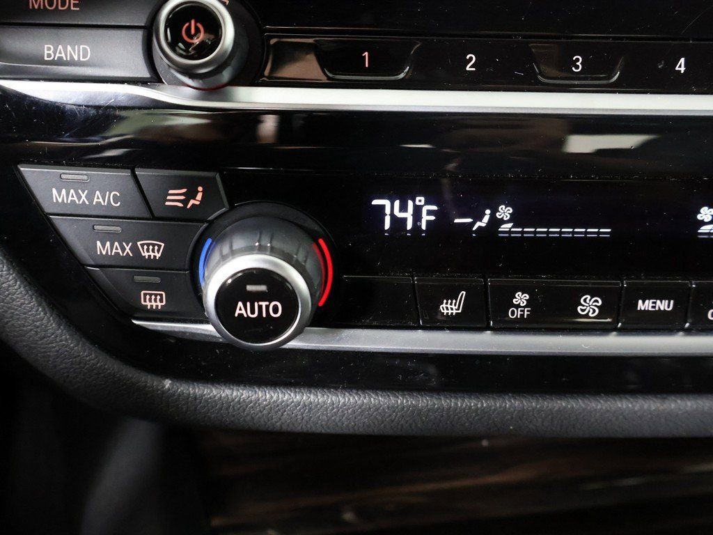 Used 2022 BMW 530i xDrive w/ Premium Package image 49