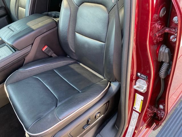 Used 2025 RAM 1500 Limited AWD/4WD image 18