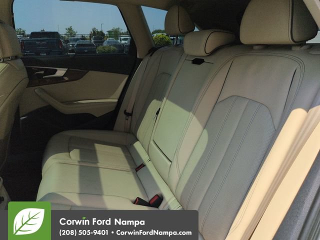 Used 2022 Audi A4 2.0T allroad Prestige w/ Prestige Package AWD/4WD image 26