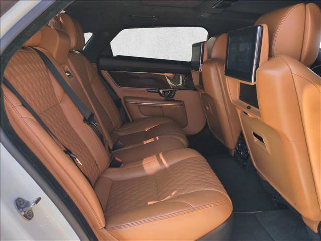 Used 2016 Jaguar XJ L Supercharged RWD image 22