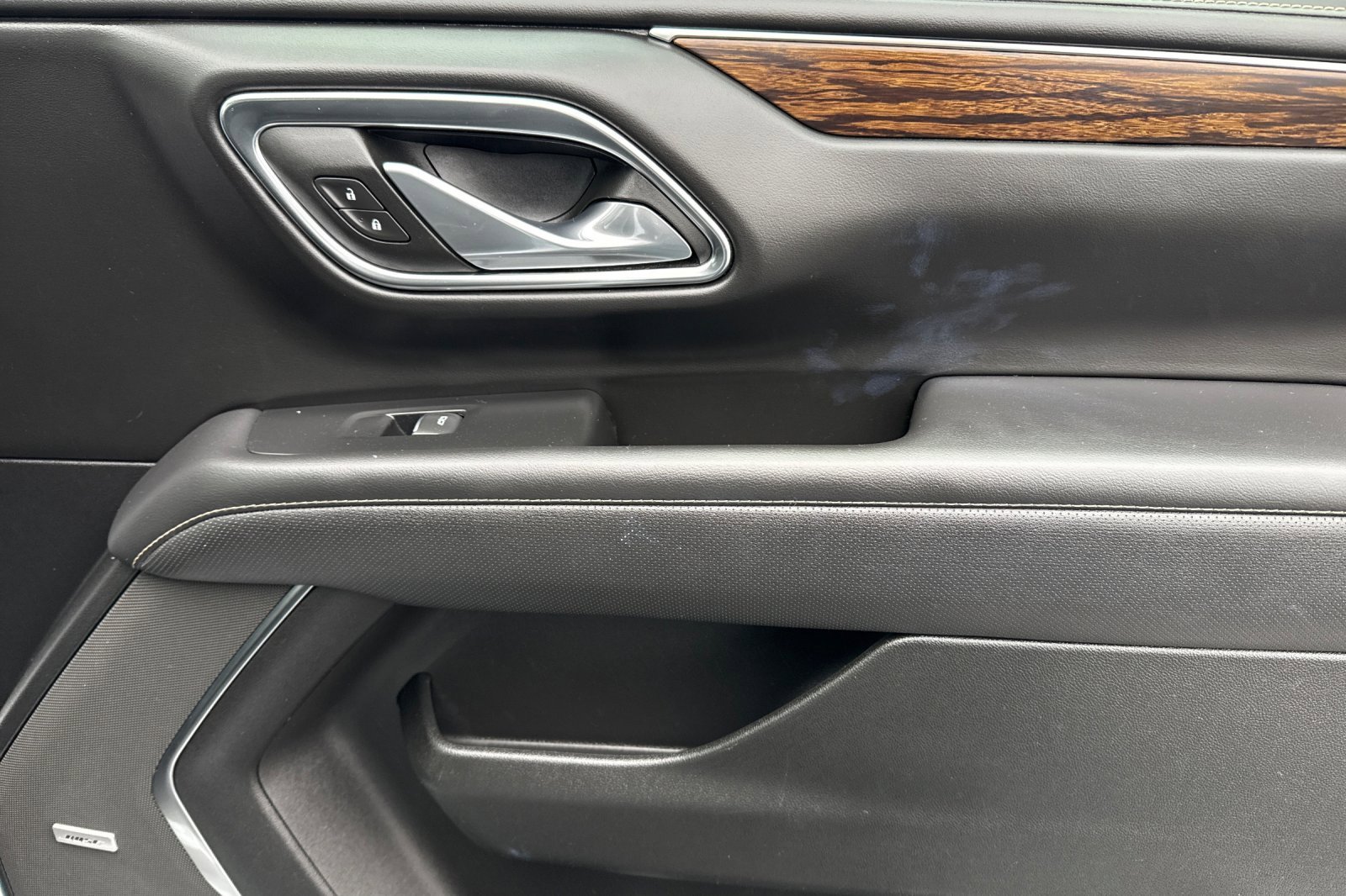 Used 2024 Chevrolet Tahoe Premier image 23