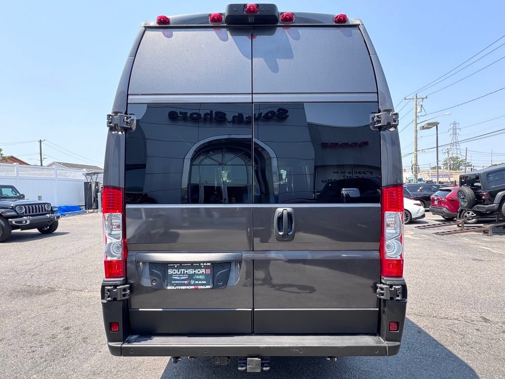 Used 2026 RAM ProMaster 3500 w/ Quick Order Package 22G SLT FWD image 6