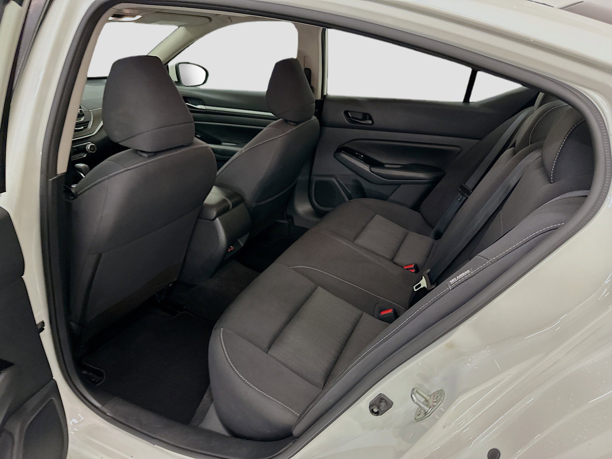 Used 2023 Nissan Altima 2.5 SV image 28