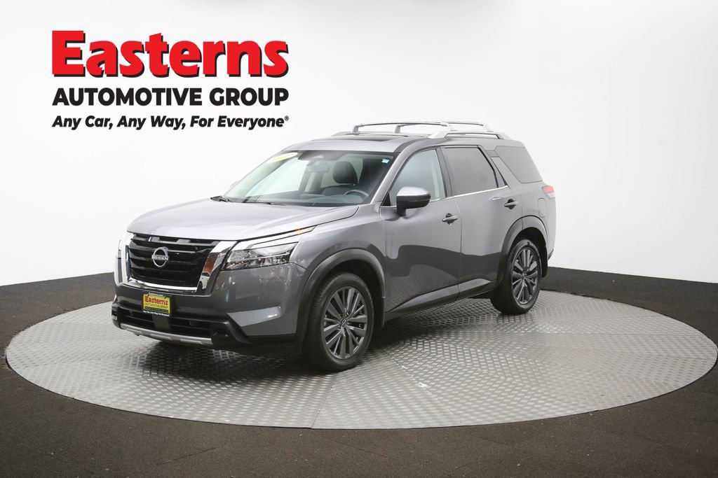 Used 2023 Nissan Pathfinder SL w/ SL Premium Package AWD/4WD image 57