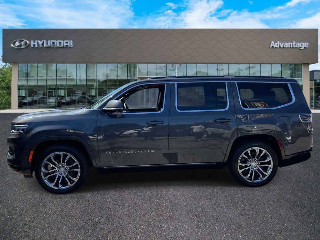 Used 2022 Jeep Grand Wagoneer Series II AWD/4WD image 5