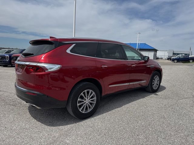 Used 2024 Buick Enclave Premium AWD/4WD image 4