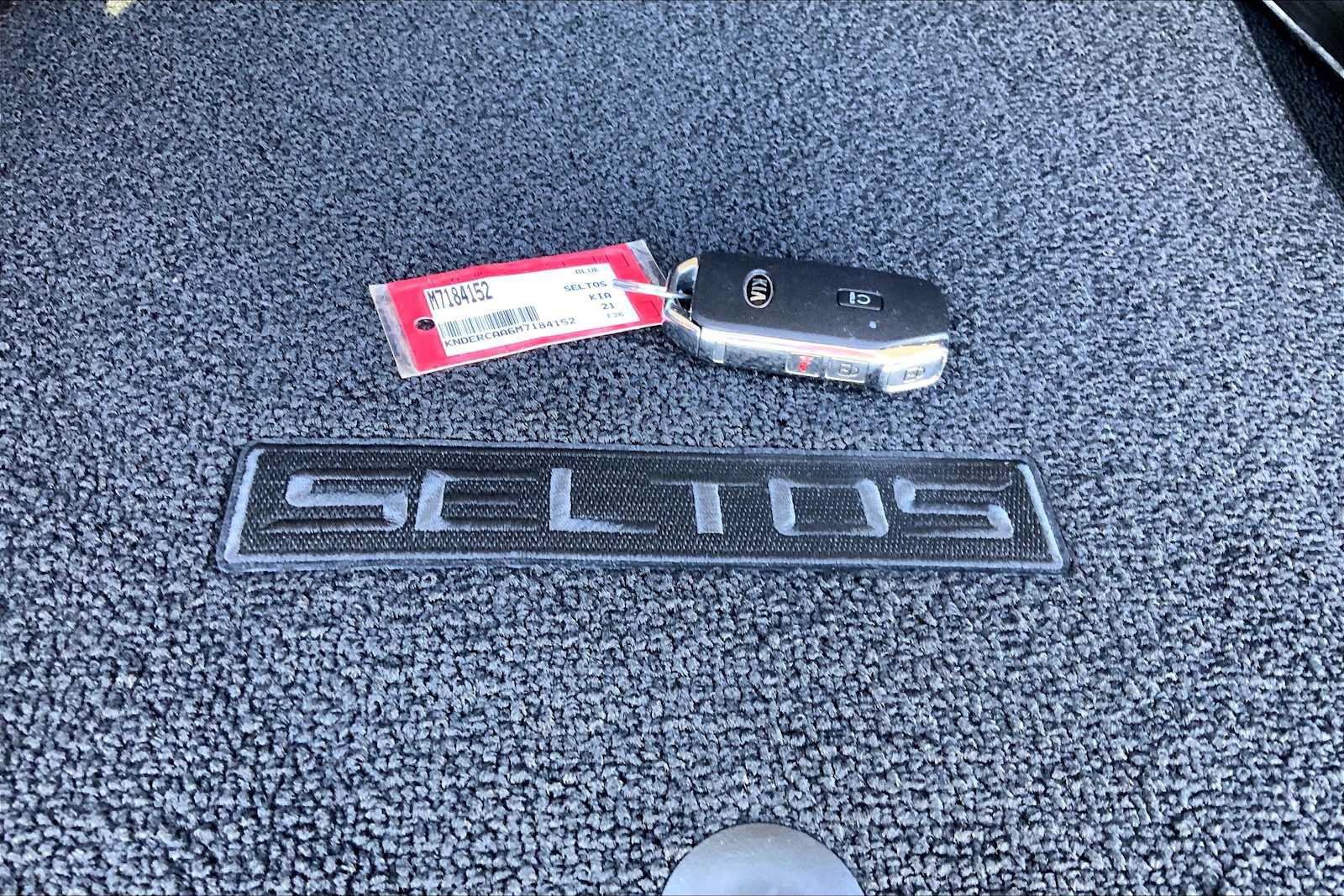 Used 2021 Kia Seltos EX AWD/4WD image 15