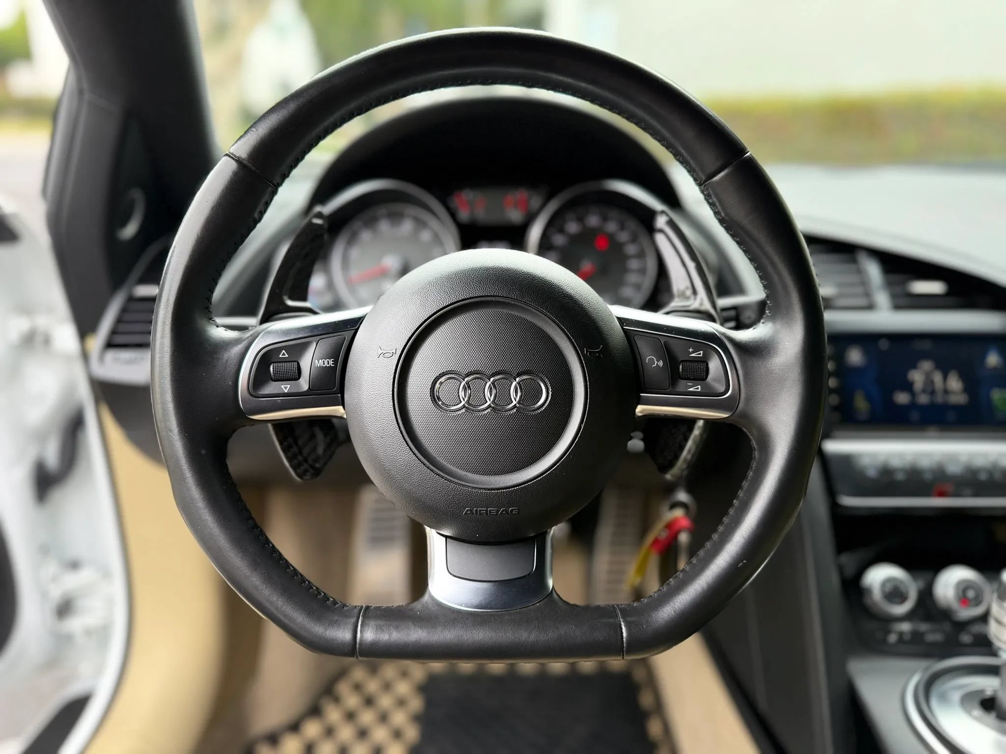 Used 2012 Audi R8 V8 AWD/4WD image 25