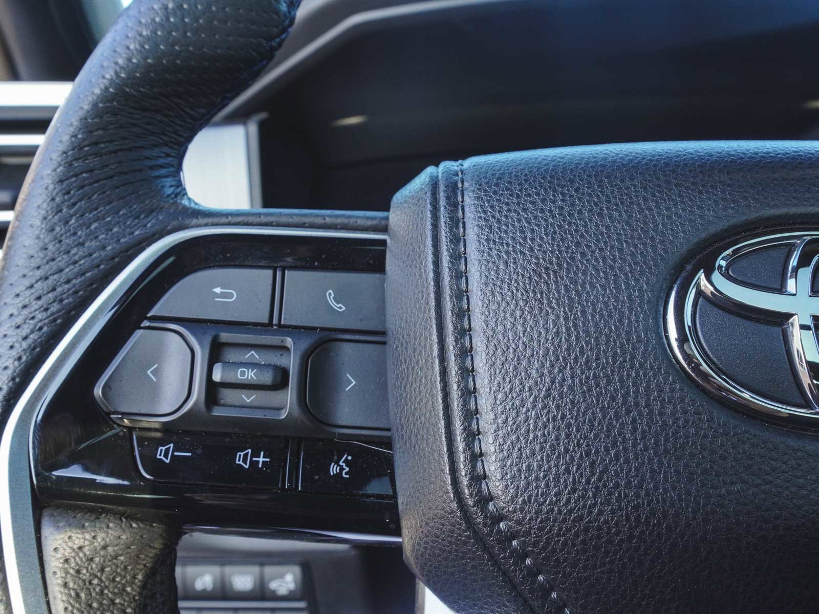 Used 2024 Toyota Tundra Platinum image 22