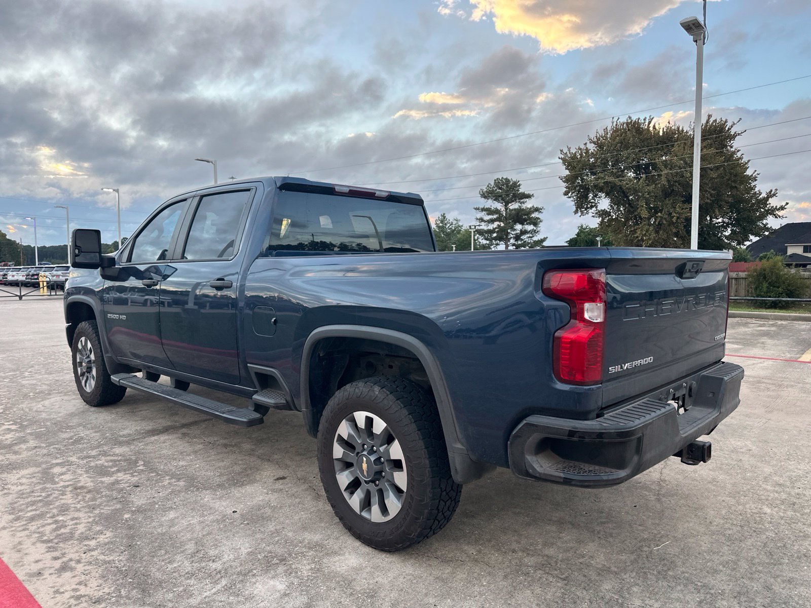 Used 2022 Chevrolet Silverado 2500 Custom w/ Custom Value Package RWD image 5