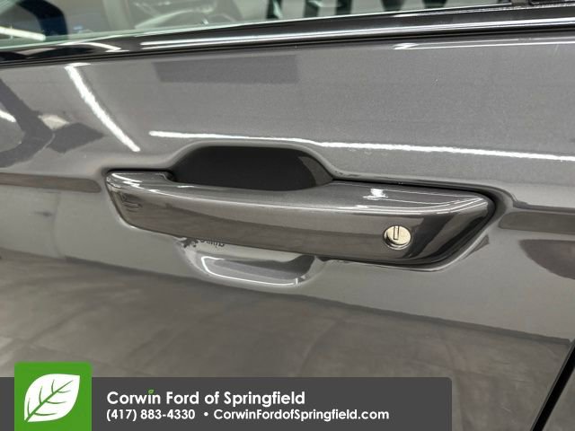 Used 2025 Jeep Grand Cherokee Limited w/ Trailer Tow Package image 21