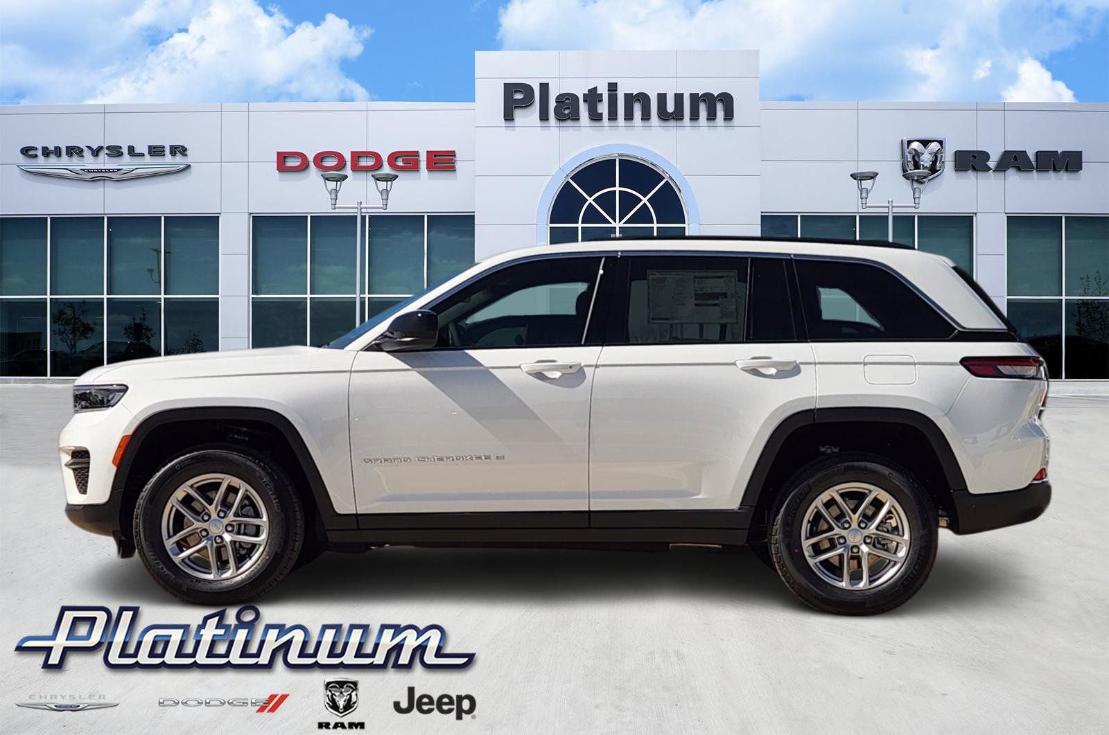 New 2026 Jeep Grand Cherokee Laredo RWD image 3