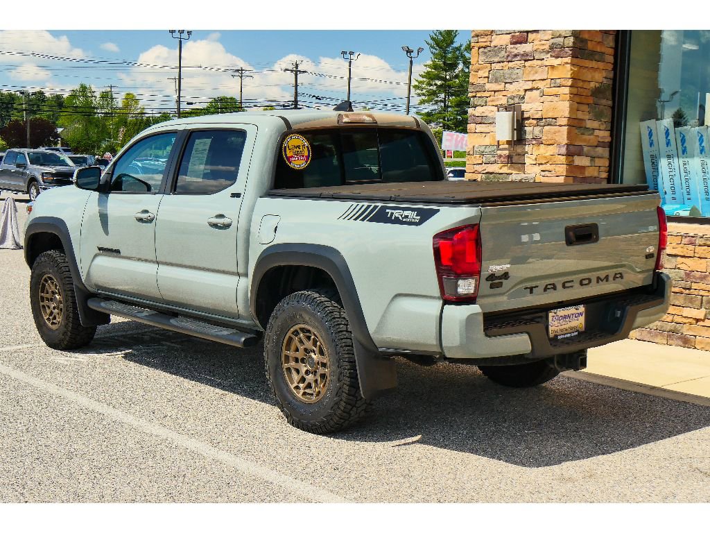 Used 2022 Toyota Tacoma SR5 w/ Trail Edition image 5