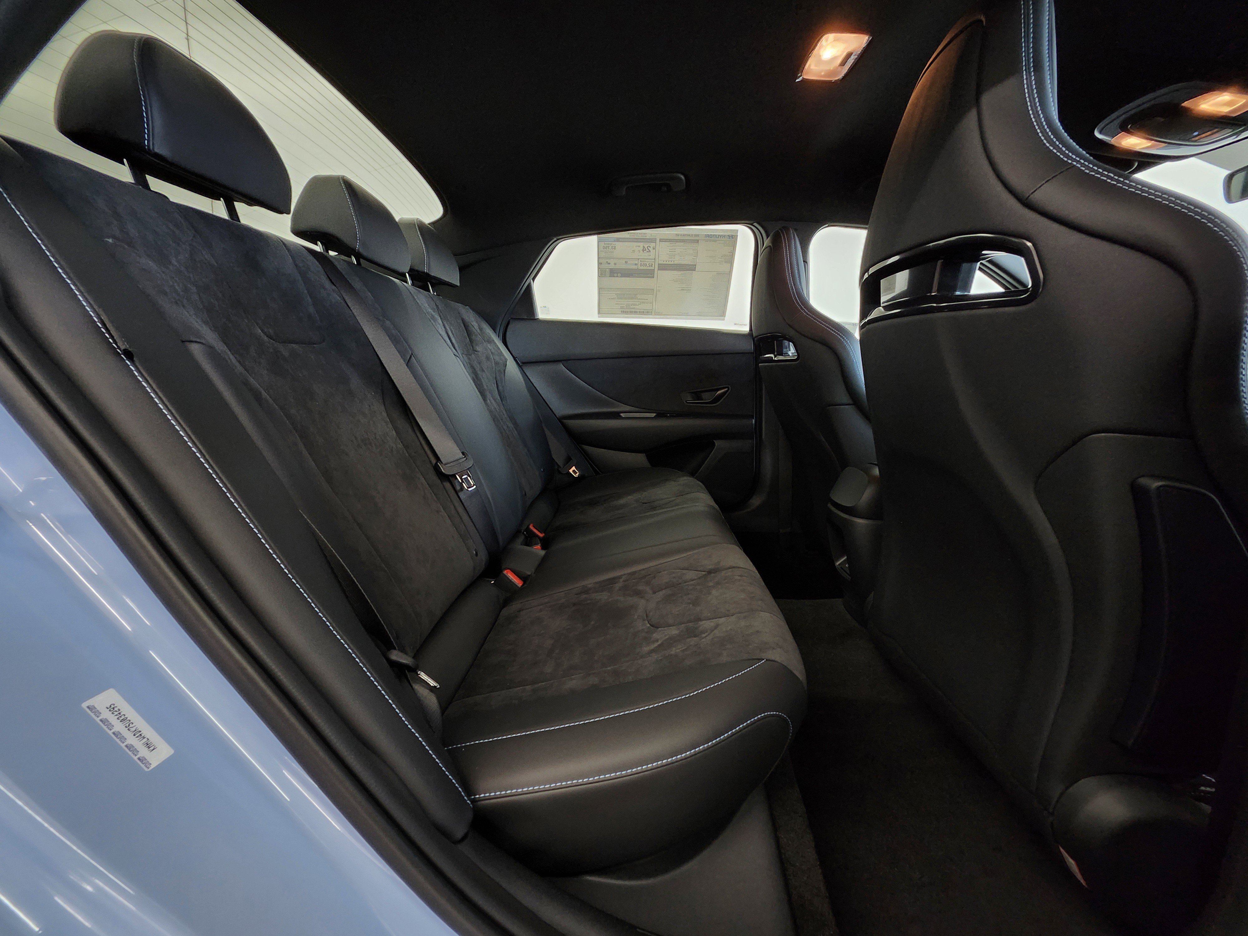 New 2025 Hyundai Elantra N image 18