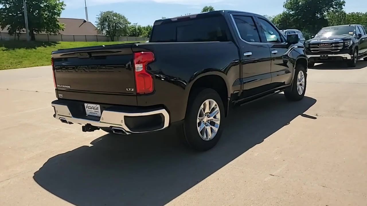 Used 2022 Chevrolet Silverado 1500 LTZ AWD/4WD image 8