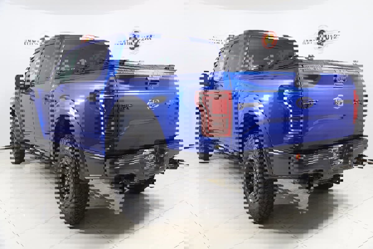 Used 2017 Ford F150 Raptor w/ Equipment Group 801A Mid image 4