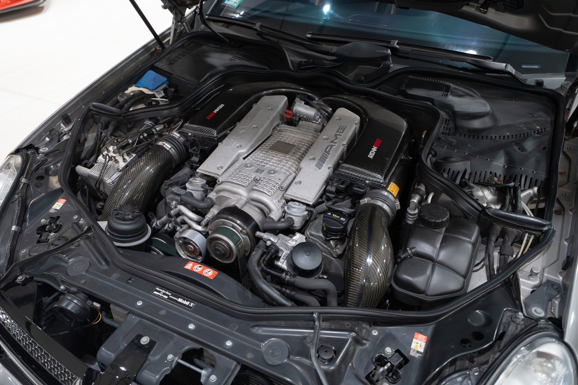 Used 2006 Mercedes-Benz CLS 55 AMG image 67