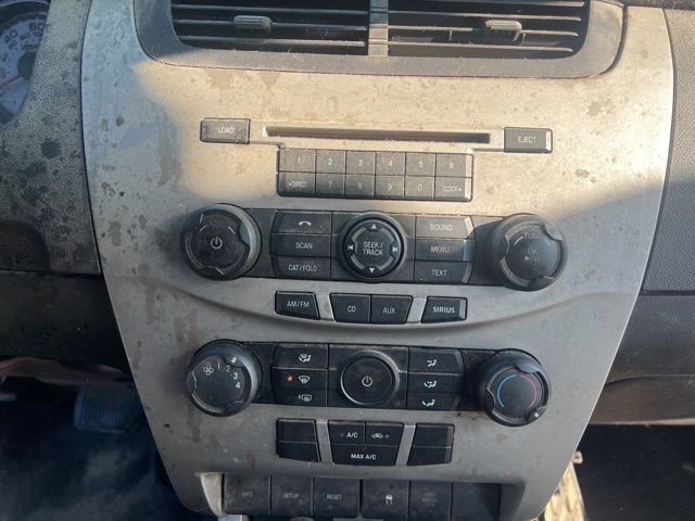 Used 2011 Ford Focus SE w/ 201A Rapid Spec Order Code image 18