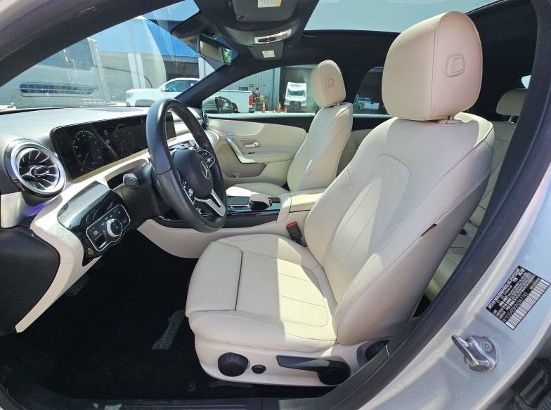 Used 2022 Mercedes-Benz A 220 image 8