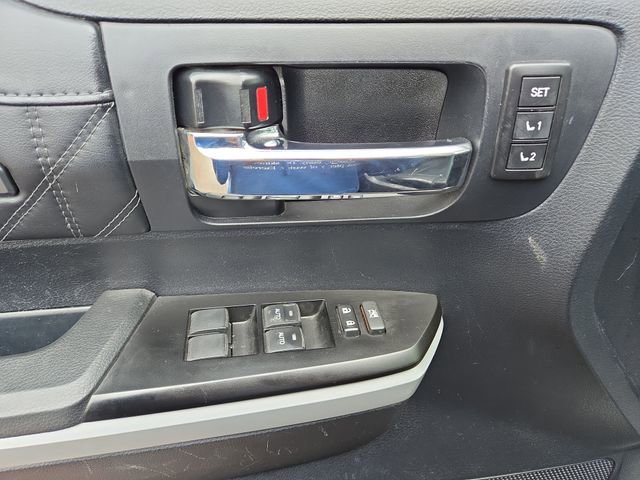Used 2018 Toyota Tundra Platinum AWD/4WD image 16