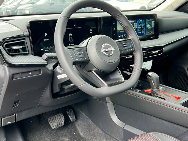 New 2026 Nissan Kicks SR w/ Cold Weather Package AWD/4WD image 13
