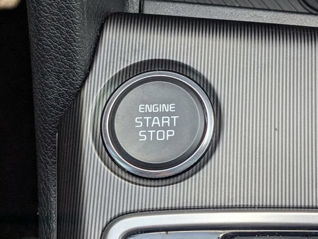 Used 2026 Kia Sportage SX FWD image 35