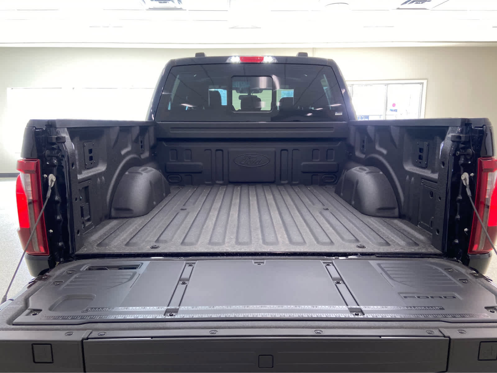 New 2026 Ford F150 Tremor w/ Bed Utility Package image 7