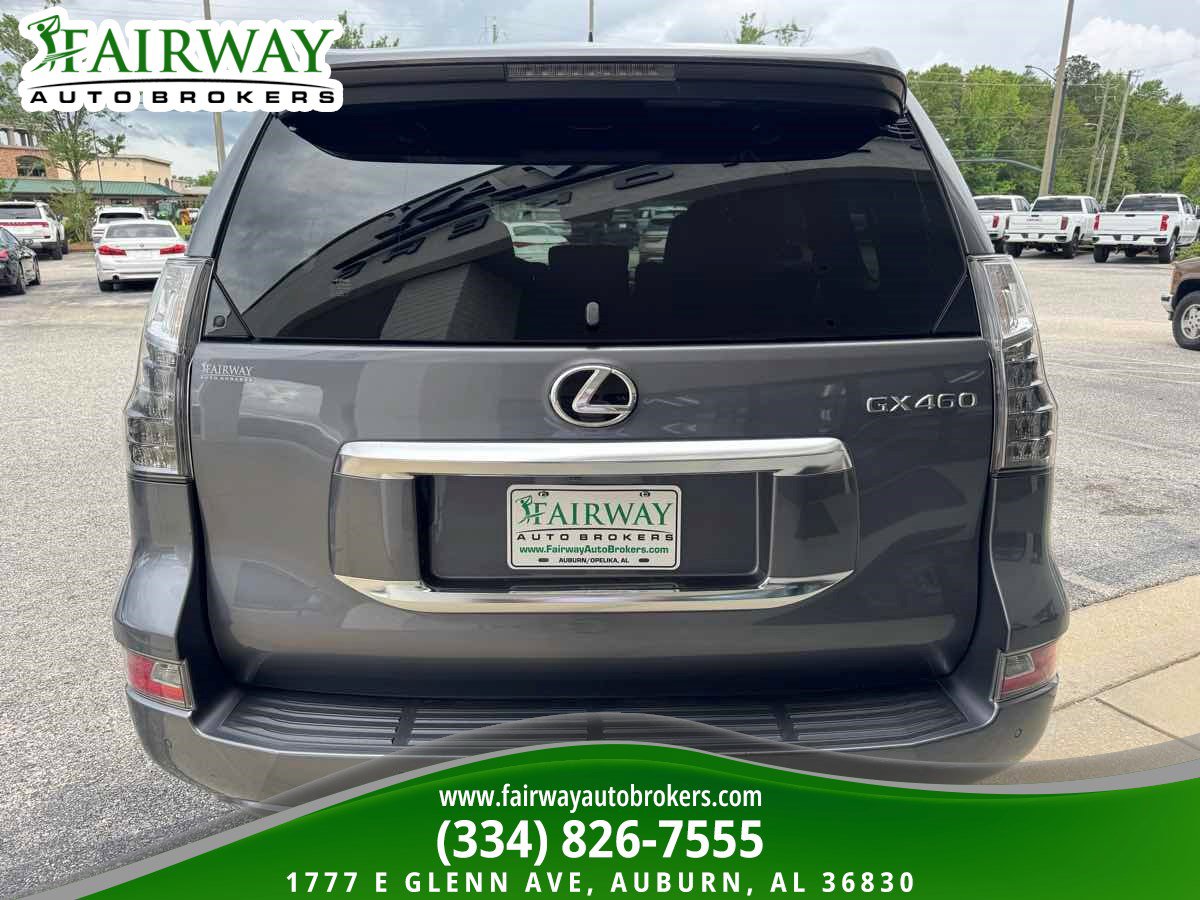 Used 2021 Lexus GX 460 Luxury w/ Accessory Package AWD/4WD image 7