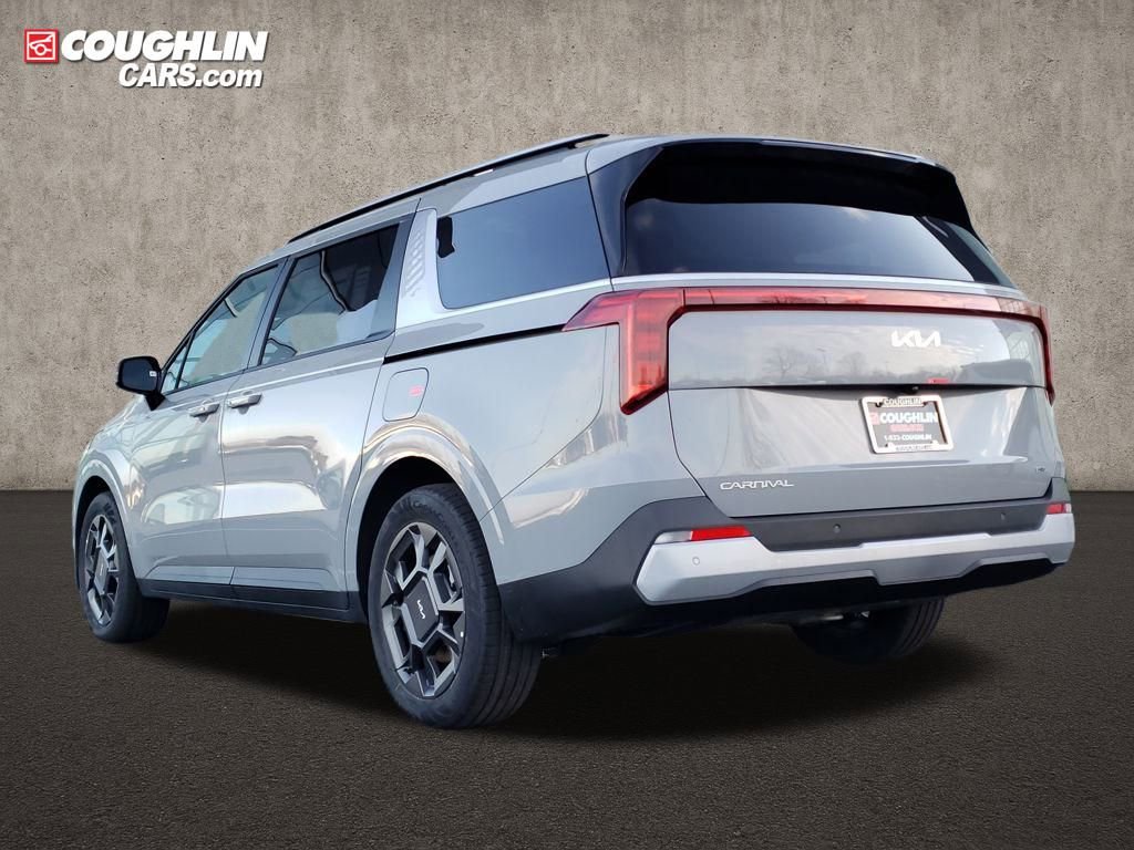 New 2026 Kia Carnival EX FWD image 5