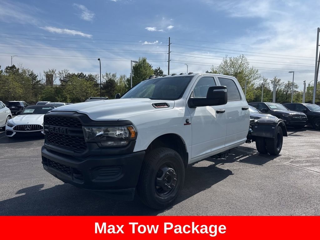 Used 2024 RAM 3500 Tradesman w/ Max Tow Package RWD image 5
