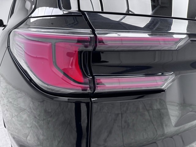 Used 2024 GMC Acadia Elevation image 14