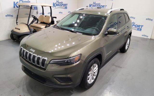 Used 2021 Jeep Cherokee Latitude AWD/4WD image 43