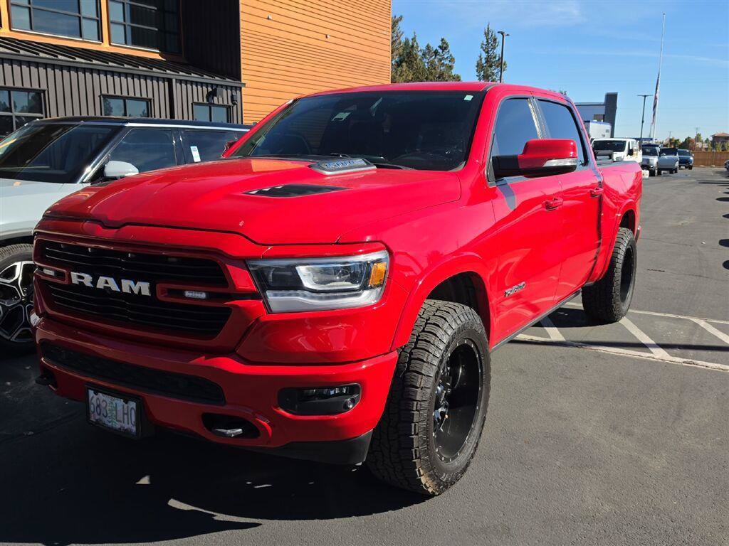Used 2019 RAM 1500 Laramie AWD/4WD image 1