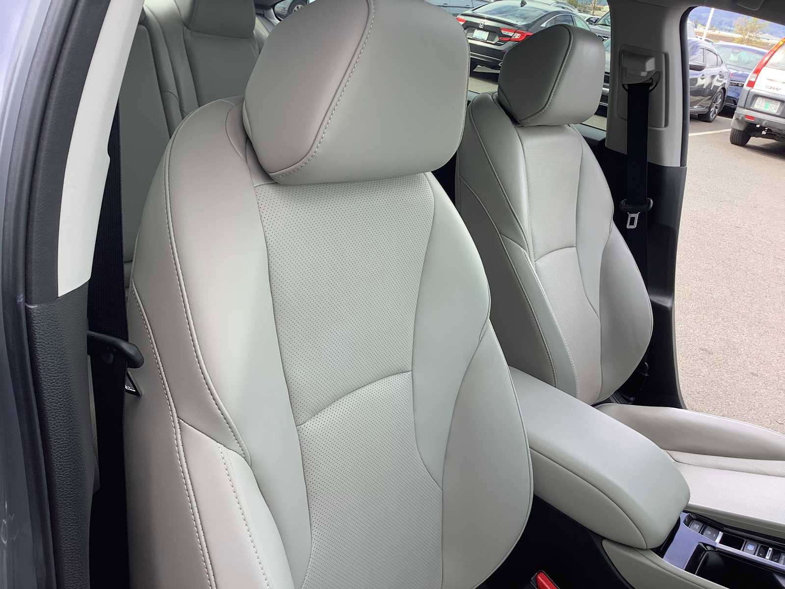 Used 2025 Honda Accord EX-L image 15