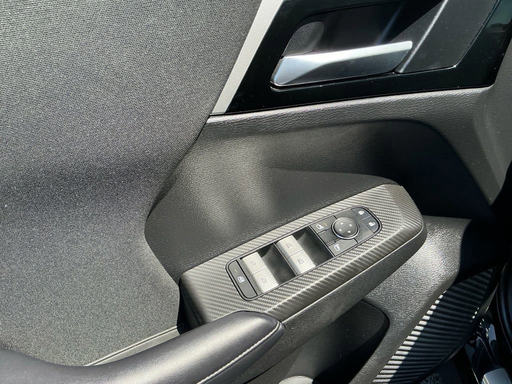 Used 2023 Mitsubishi Outlander ES FWD image 16