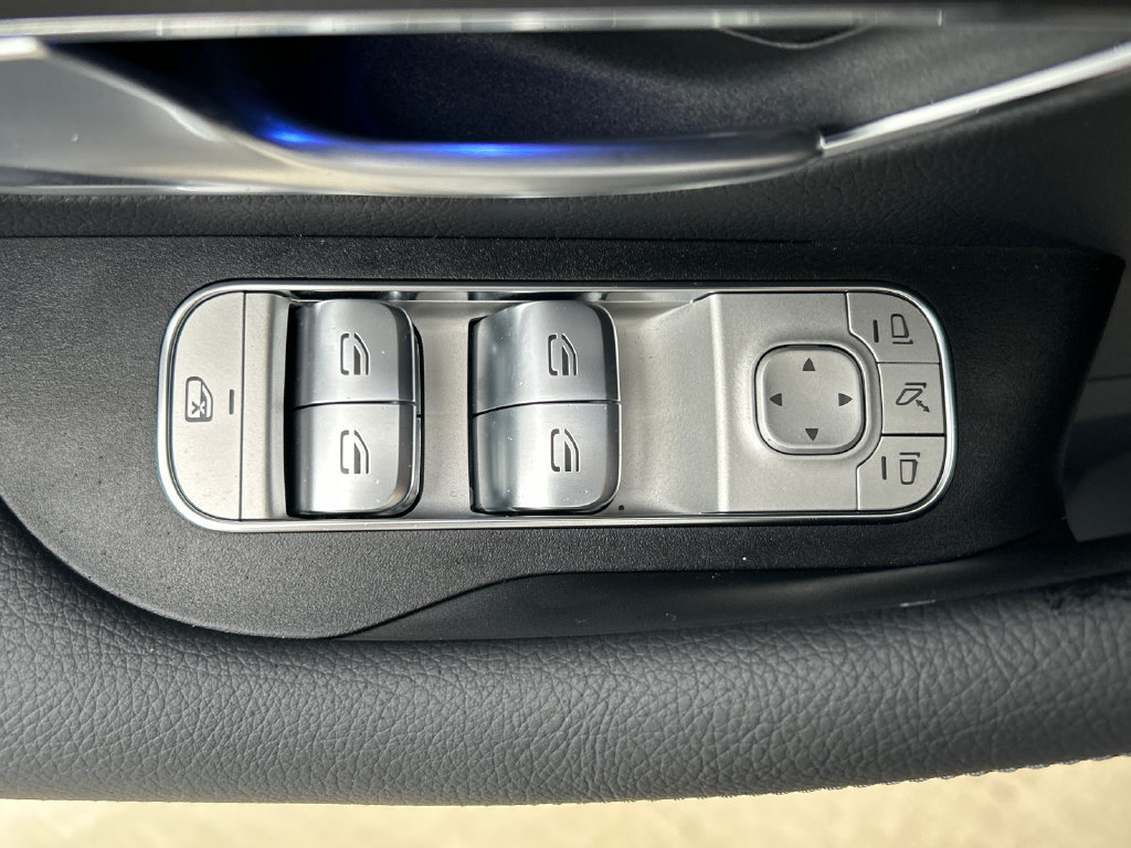 New 2026 Mercedes-Benz GLE 350 4MATIC image 12