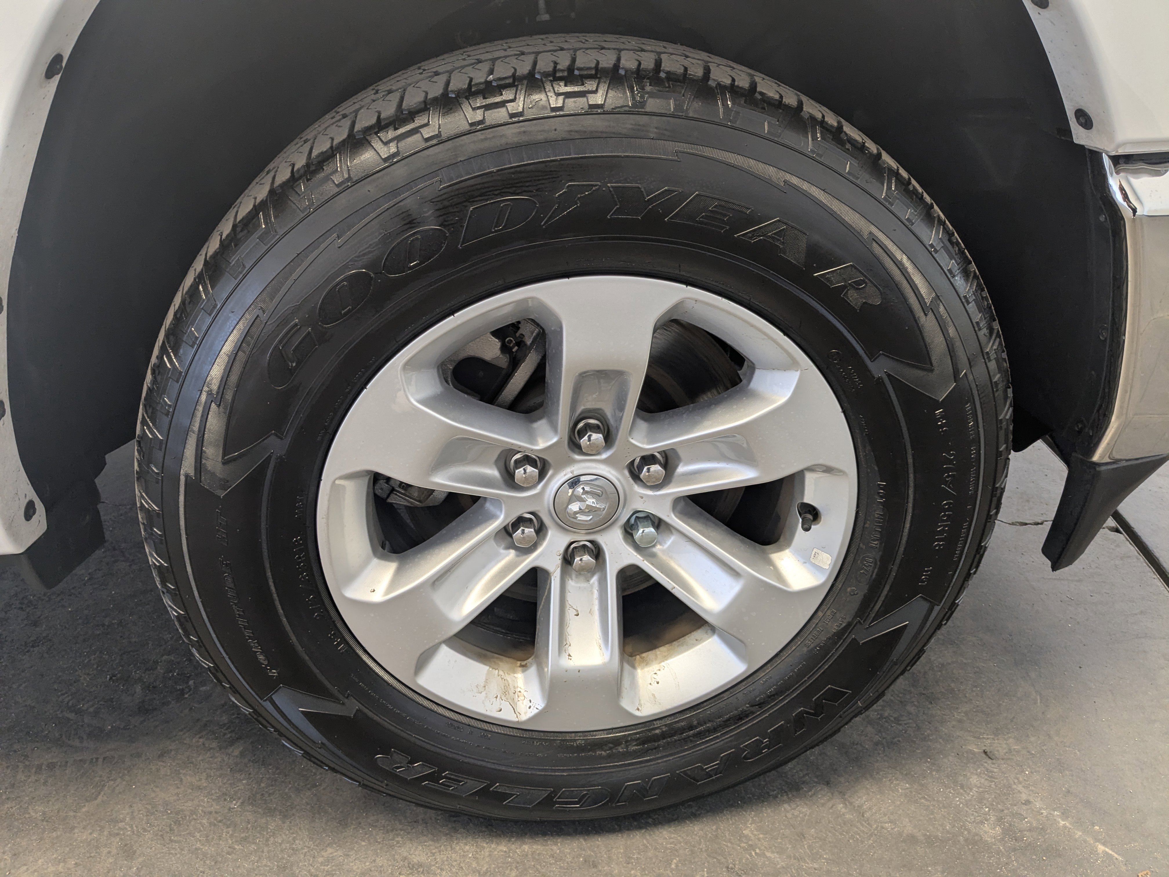 Used 2021 RAM 1500 Laramie image 10