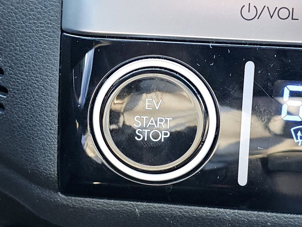 Used 2023 Hyundai Ioniq 6 Limited image 20