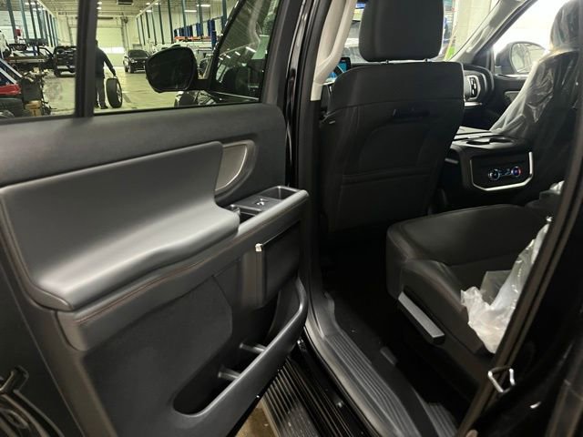 New 2025 Ford Expedition Max Active image 33