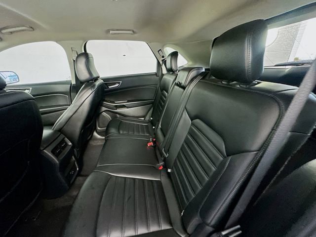 Used 2021 Ford Edge SEL AWD/4WD image 22