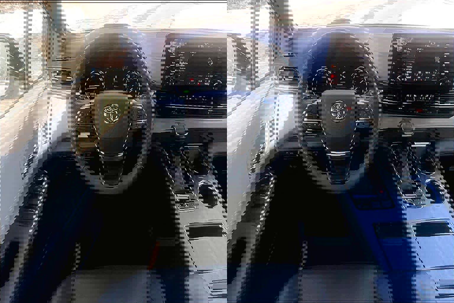 Certified 2021 Toyota Sienna Platinum image 12