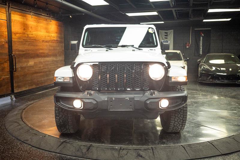 Used 2021 Jeep Gladiator Sport AWD/4WD image 4