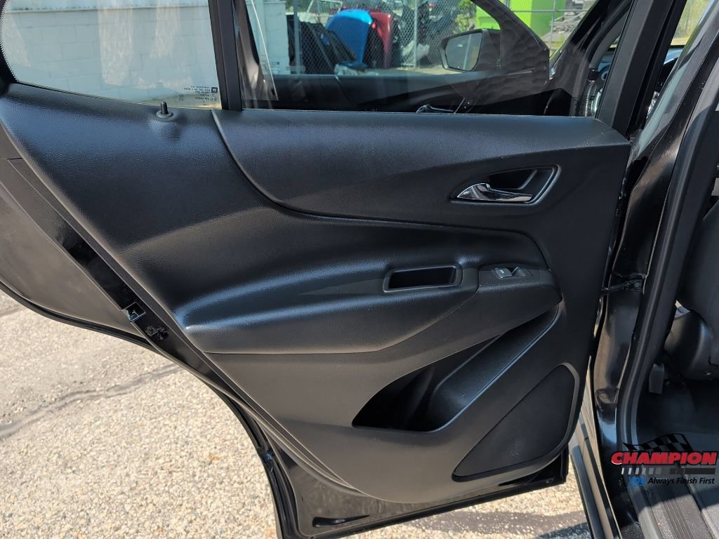 Used 2019 Chevrolet Equinox LT FWD image 15