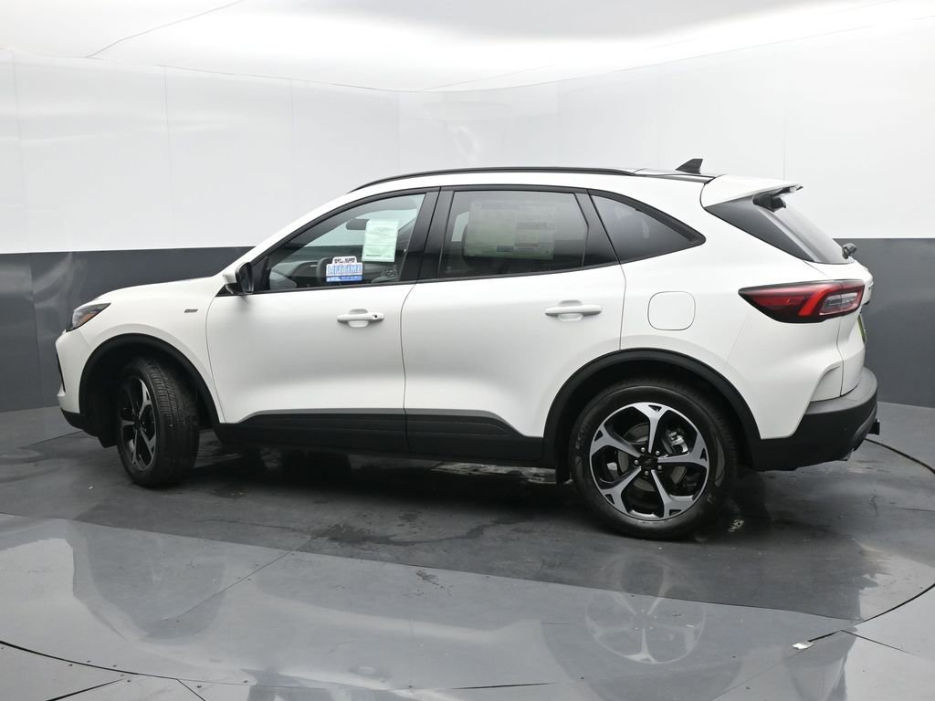 New 2025 Ford Escape ST-Line Elite w/ Tech Pack #2 image 3