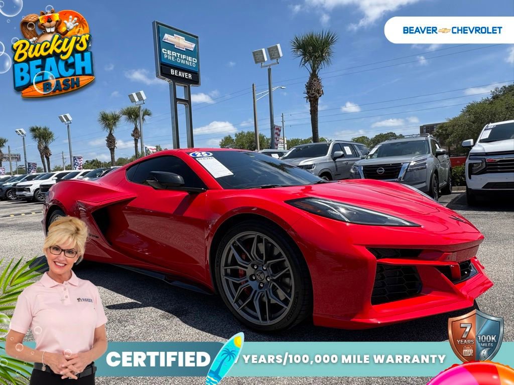 Used 2025 Chevrolet Corvette Z06 RWD image 8