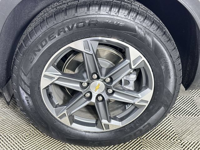Used 2025 Chevrolet Blazer LT FWD image 34