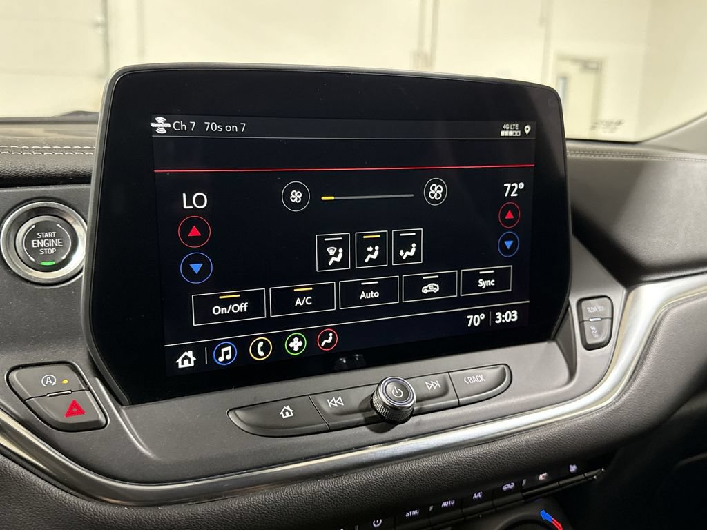 Used 2024 Chevrolet Blazer LT w/ Convenience Package FWD image 16