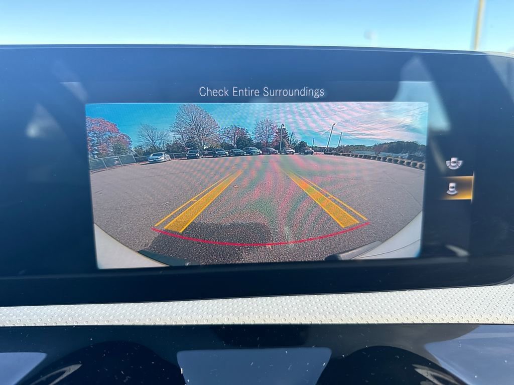 Used 2022 Mercedes-Benz CLA 250 4MATIC image 22